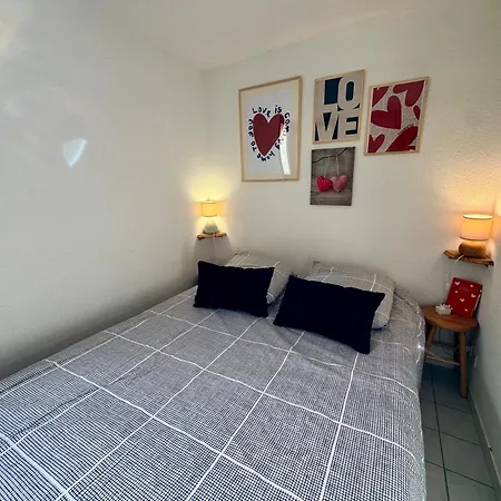 Maison Proche De La Avec Piscine 雅尔河畔圣万康
